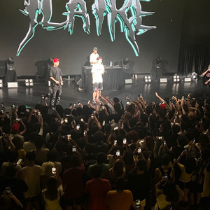 骚妇被艹  欧美
